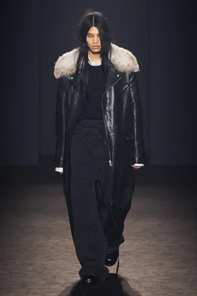 Look 6
